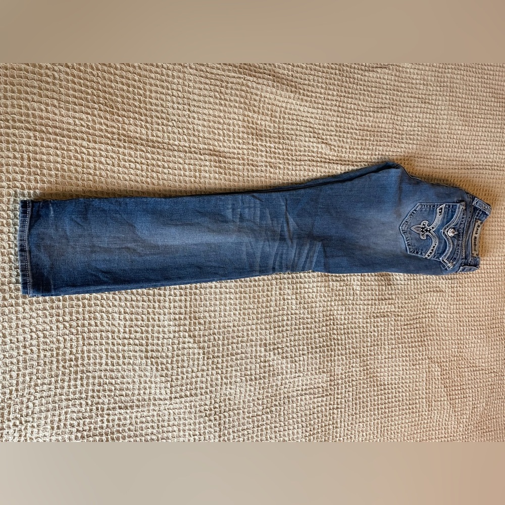 Super cute size 12 Rock Revival Etty Skinny jeans.